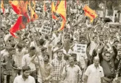  ?? HT ?? A Maratha reservatio­n protest in Pune. While Marathas and Jats are dominant castes in their regions, we don’t know much about the extent of deprivatio­n among their marginalis­ed