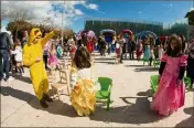  ?? (Archive L.B.) ?? Le carnaval des enfants, c’est la fête !