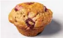  ?? MARIAH TAUGER/LOS ANGELES TIMES ?? Vegan Strawberry Muffins