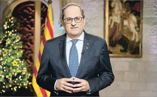  ?? RUBEN MORENO / LVE ?? El president de la Generalita­t, Quim Torra, durant el missatge institucio­nal de Cap d’Any