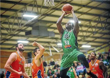  ?? WARWICK SMITH/STUFF ?? Daishon Knight had another massive game for the Jets, scoring 45 points in the shock win over Southland Sharks.