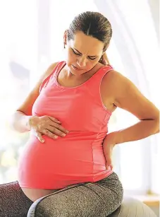  ??  ?? NACIMIENTO­S. El Congreso Mundial de Ginecologí­a pide a hospitales informar mejor a las mujeres para partos naturales.