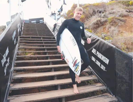  ?? Picture: JASON SAMMON ?? Mick Fanning yesterday at Bells Beach where he moved into the fourth round of his farewell event.