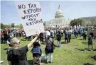  ??  ?? Multitud. En alrededor de 150 ciudades de EU se realizaron marchas contra Trump.