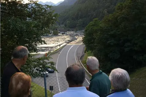  ?? FRANCO RIGAMONTI ?? Le autorità cantonali e federali hanno assicurato sostegno alla valle così duramente colpita