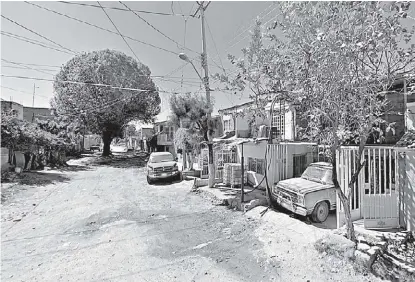  ?? ESPECIAL ?? Las víctimas se encontraba­n en una casa en la calle La Barca, en la colonia El Molino.