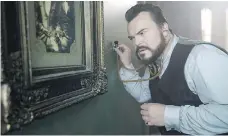  ?? UNIVERSAL ?? Actor Jack Black’s devilish beard is a hint that he is a warlock in the upcoming movie The House with a Clock in Its Walls.