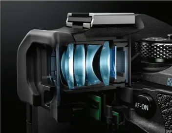  ?? ?? EVF not only includes a new, higher-resolution OLED panel, but also improved optics with an anti-fogging coating on the eyepiece.