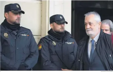  ?? ANTONIO PIZARRO ?? El ex presidente de la Junta José Antonio Griñán, durante el juicio de los ERE.