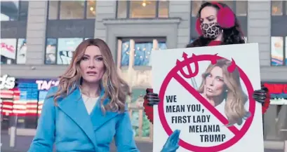  ?? CBS ?? On Monday’s “Late Show With Stephen Colbert,” Laura Benanti played Melania Trump as she discovered New York City hates her.