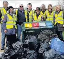  ??  ?? Litter pickers taking part in a Great British Spring Clean event on Leicester Road, Hinckley, collected 15 bags of rubbish on one day