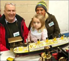  ??  ?? Ollie Finn, Theresa Sinnott and Christine Sinnott from Killane.