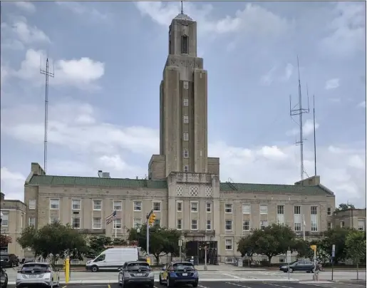  ?? File photo ?? An ad hoc committee is being assembled to study the city's options for fixing Pawtucket City Hall.