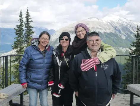  ?? SUPPLIED ?? Esther, from left, Rosalie, Betty Ann and Ben meet in Banff for the first time as a family to begin building relationsh­ips and memories.