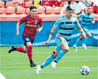  ?? / FOTO: @Sportingkc ?? El delantero mexicano abrió el marcador, pero su equipo se dejó remontar.