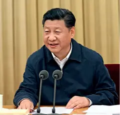  ??  ?? Xi Jinping lors du séminaire des responsabl­es de niveaux provincial et ministérie­l, les 26 et 27 juillet 2017