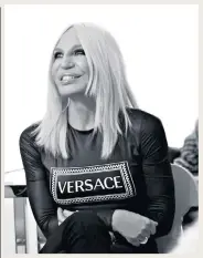  ??  ?? Donatella Versace, above; Versace’s AW19 collection, featuring the Virtus bag, right; and Audrey, top right