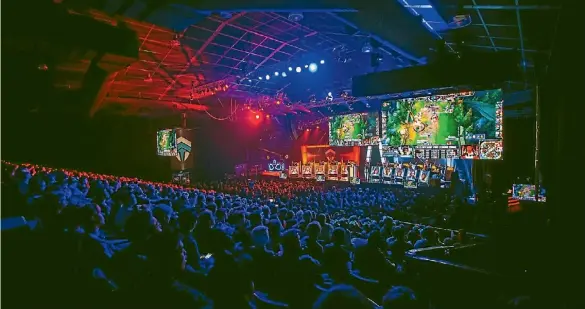  ?? PHOTO: SUPPLIED/RIOT GAMES ?? Thousands of spectators packed Sydney’s Luna Park for the Oceanic Pro League Finals in 2015.