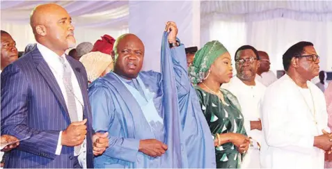  ??  ?? General Overseer, House on The Rock, Rev. Paul Adefarasin (left); Lagos State Governor Akinwunmi Ambode; his wife, Bolanle and Chairman, Christian Associatio­n of Nigeria (CAN), Lagos Chapter, Apostle Alexander Bamgbola, during the thanksgivi­ng service...