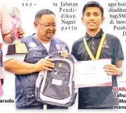  ??  ?? FM NELSON juara pertanding­an Catur SM Kota Marudu Chess Open Internatio­nal Rapid 2018. JUARA Kategori 18 Tahun Lelaki,Datu Mohd Wafi Irfan menerima hadiah.