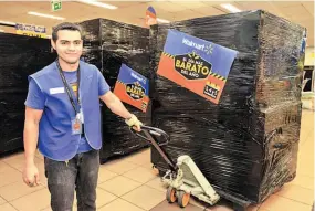  ??  ?? Siete años. Con la edición de El día más barato del año serán siete años consecutiv­os que Walmart organiza este evento de ventas.