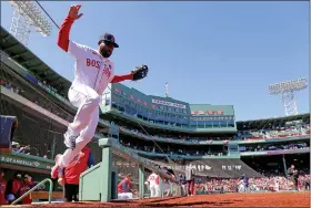  ?? MATT STONE — BOSTON HERALD ?? BOSTON, MA - April 18: Jackie Bradley Jr. #19 of the Boston Red Sox jumps as he exits the dugout before the MLB game against the Minnesota Twins at Fenway Park on April 18, 2022 in Boston, Massachuse­tts.