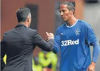  ??  ?? Pedro Caixinha substitute­d Bruno Alves yesterday.