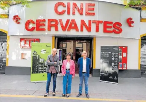  ?? // MANUEL GÓMEZ ?? Juan María Rodríguez, Carmen Ortiz y Segismundo Hernández, durante la presentaci­ón de este ciclo