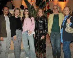  ?? ?? Abed Zamrik, María Cruz Rivera, Laura García, Mar Aldeguer, Nando Maura e Irene Palmer.