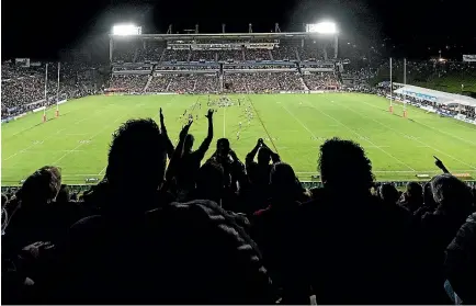  ?? GETTY IMAGES ?? Sellout crowds have been a stark contrast to the 9176 who turned up for Warriors’ final game of the 2017 season.