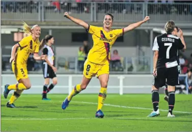  ??  ?? GOLEADORA. La capitana del Barça, Marta Torrejón, celebra el segundo gol ante la Juventus.