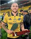  ??  ?? TJ Perenara