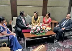  ??  ?? Minister John Amaratunga holding a bilateral meeting with Minister of Tourism of the Philippine­s, Wanda Corazon T. Teo