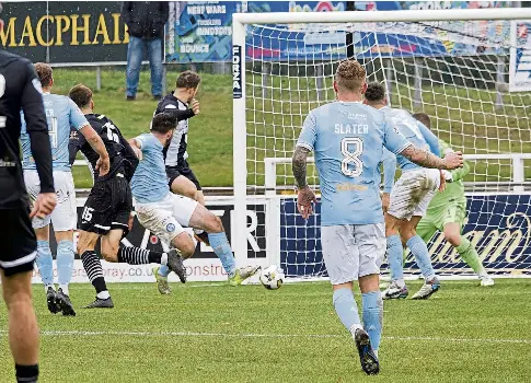  ?? ?? SARGENT MAJOR: Ryan Sargent heads in Elgin City’s equaliser against Forfar on Saturday.