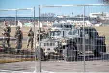  ?? ?? Members of Texas National Guard sit inside the fence at Shelby Park in Eagle Pass, Texas.