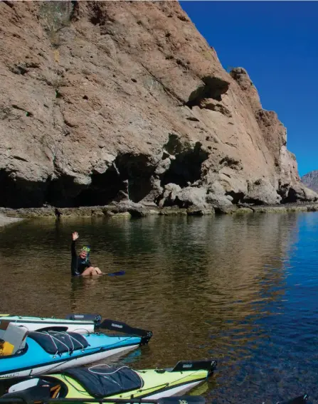  ??  ?? SNORKELDAG­S! Cortez hav är välkänt bland dykare världen över. Naturen både över och under vattenytan är skyddad.