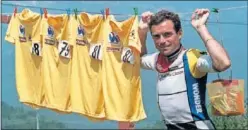  ??  ?? LEYENDA. Hinault es uno de los mejores ciclistas de la historia.