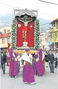  ?? Foto: La Opinión ?? Las imágenes de Cristo durante el Viernes Santo son las más adquiridas./