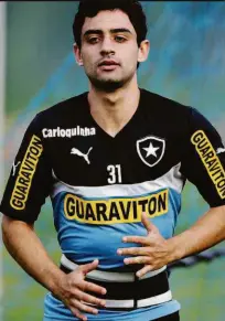  ??  ?? Daniel jogou, entre outros clubes, no Botafogo e no São Paulo; o jogador foi assassinad­o brutalment­e