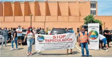  ?? CARLOS BARBA. ?? Las protestas finalizaro­n con la lectura de un manifiesto junto al Auditorio Maestro Padilla.