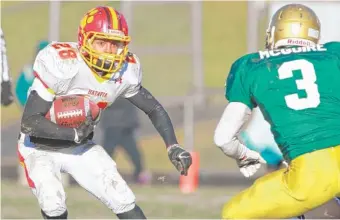  ?? | ERIK ANDERSON/FOR SUN-TIMES MEDIA ?? Batavia’s Anthony Scaccia was a workhorse Saturday against Boylan, finishing with 41 carries.