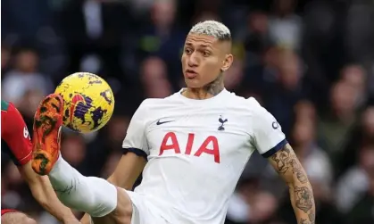  ?? ?? Richarliso­n will be out for three or four weeks after injuring a knee in Tottenham’s home defeat by Wolves. Photograph: Paul Childs/Action Images/Reuters