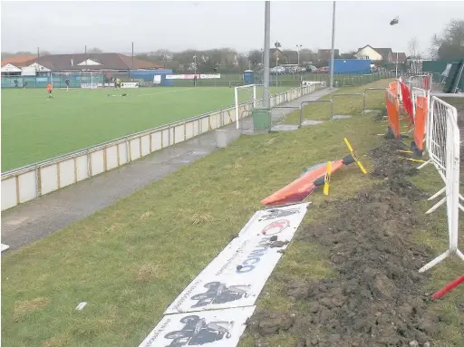  ?? BERNIE FORD ?? Work is progressin­g on the new stand at Penybont FC