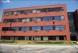  ?? Ernest A. Brown photo ?? The former location of Seven Hills Rhode Island, at 30 Cumberland St., is now all but vacant. The social services organizati­on is in the process of moving across the way to the office building located at 68 Cumberland St.