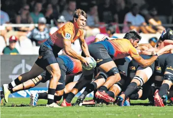  ??  ?? Deep south clash: The Jaguares take on the Sharks in a Super Rugby match in Durban in March