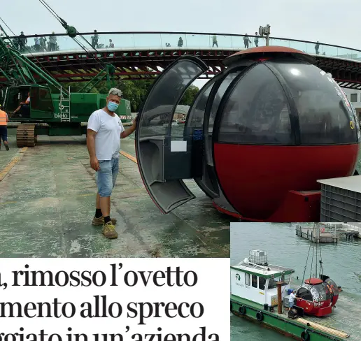  ?? (fotoserviz­io Sabadin/Vision) ?? Giù dal ponte Alcuni momenti della rimozione dell’ovovia dal ponte di Calatrava: l’operazione è durata 10 minuti