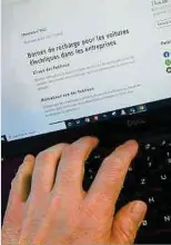  ?? Foto: Marc Wilwert / Luxemburge­r Wort ?? Seitdem Bürger Petitionen online starten und unterschre­iben können, hat es einen drastische­n Anstieg an Bittschrif­ten gegeben. Nicht jeder ist darüber erfreut.