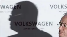  ?? FOTO: DPA ?? Schatten von Martin Winterkorn: Was wusste der Ex-VW-Chef, der infolge der Abgasaffär­e seinen Posten räumen musste?