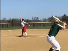  ?? ANDREW ROBINSON/MEDIANEWS GROUP ?? Souderton freshman McKenna Schroding winds up a pitch against Lansdale Catholic’s Sage Borro.
