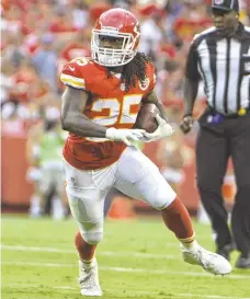  ?? JOHN RIEGER, USA TODAY SPORTS ?? Jamaal Charles, who has at least 320 touches in each of the last two seasons, received a four-year deal from the Chiefs.